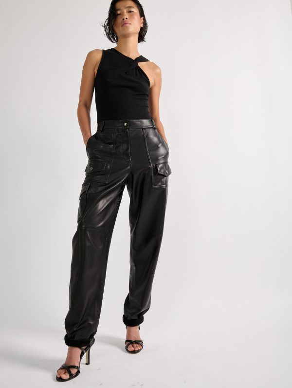 Black plongé leather cargo trousers Online